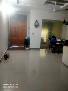 10 Marla upper portion available for rent nashman Iqbal phase 2