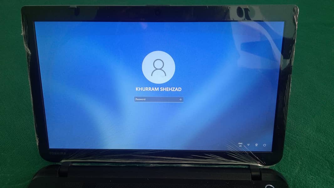 Toshiba Satellite AMD E1 4GB RAM (8GB EXPANDABLE) 128GB SSD 2