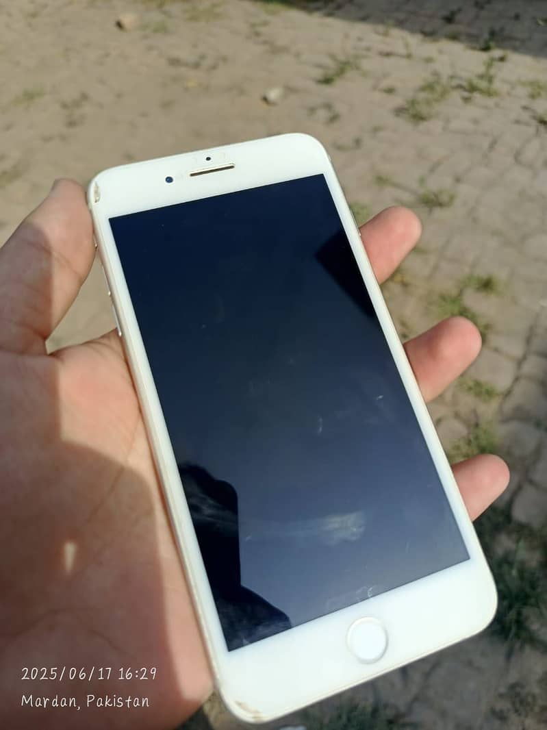 Iphone 8plus 256gb sim bypass sim active 1