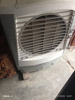 Air cooler 1 year used
