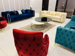 Beautiful Sofa Set Selling