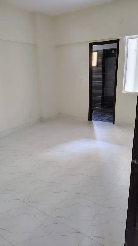 Burj-Ul-Harmain Flat Sized 2500 Square Feet Is Available 21