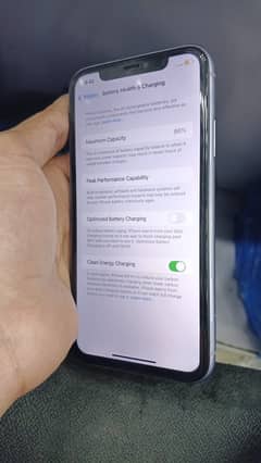 iPhone 11 64gb / Factory unlock panel change