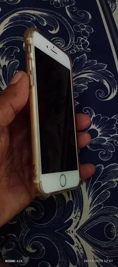 Iphone 6 PTA. Mobile with charger urgent sale and exchange. . . . 8000