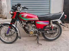 Honda 125 bike for sale. WhatsApp & call 0.3. 0.8. 7.0. 9.4. 7.2. 2.