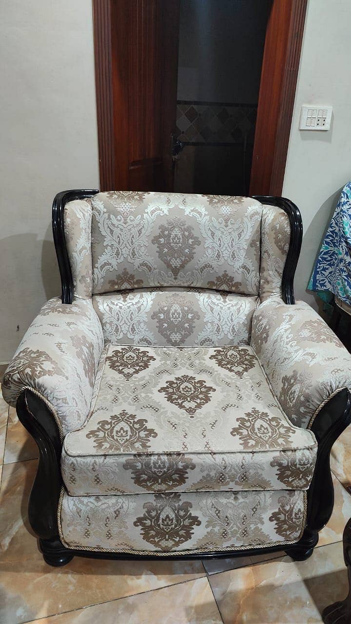 Sofa and table set 12