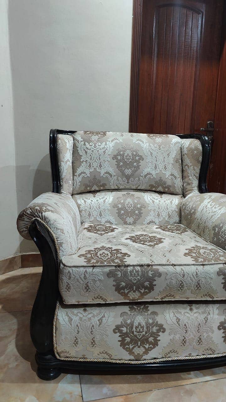 Sofa and table set 14