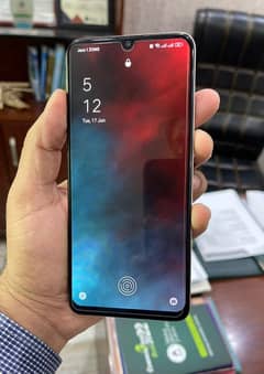 oppo F17 Ram 8GB plus 4 GB Extendable, memory 128 GB