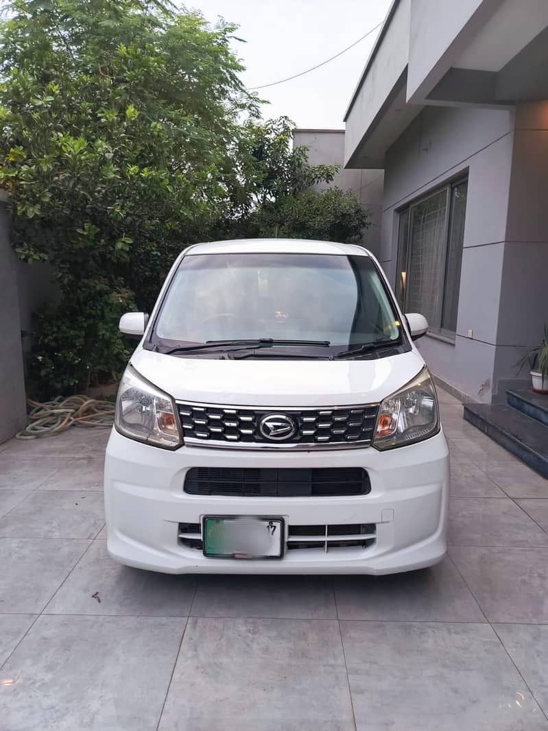 Daihatsu Move Custom X 4