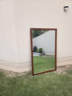wall mirror