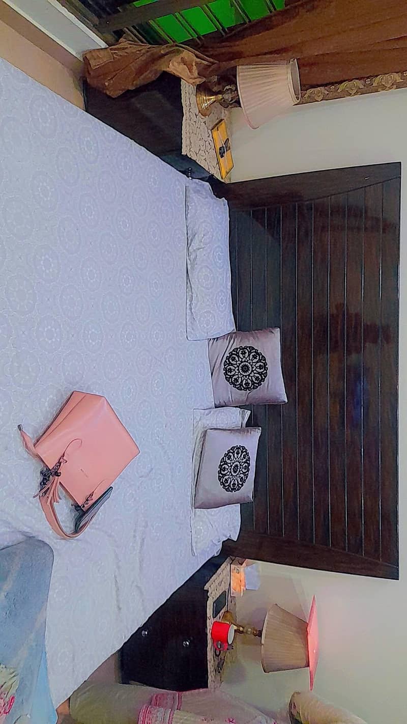 home use bed set  with mattress new condition 1