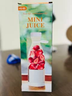 mini portable juicer machine with charger  delivery 250