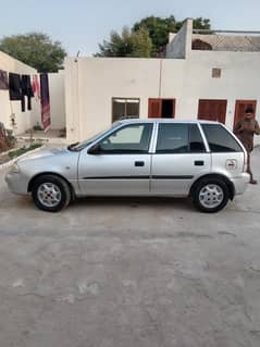 Suzuki cultus 2015