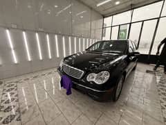 Mercedes C180 Elegance - Brand New Condition - 2007
