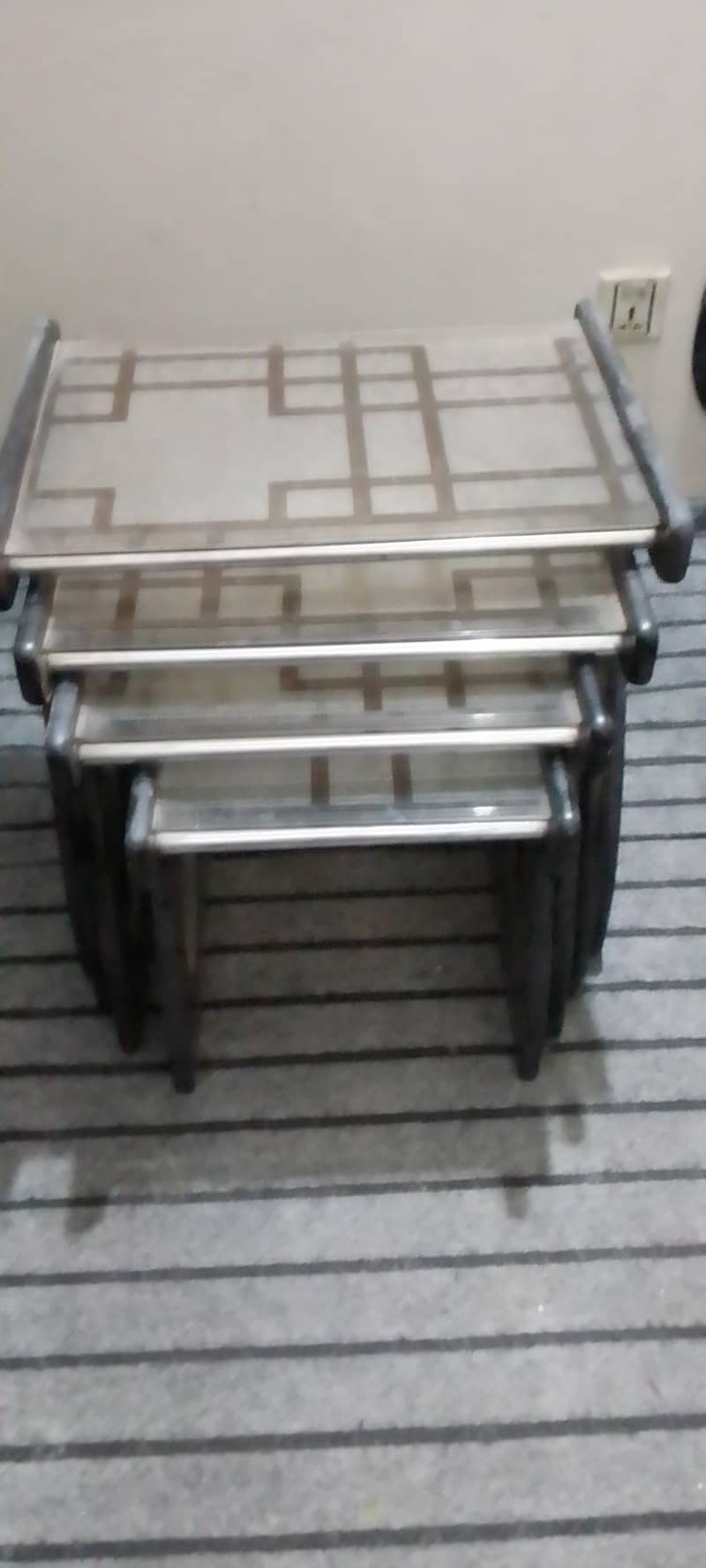 set of 4 tables 1