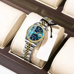 Elegant Timepiece | Luminous Dial Suitable for men and women