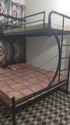 I am selling kids bunker bed. . . . .