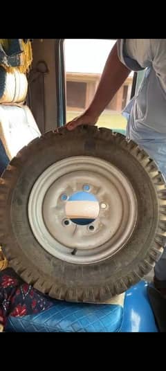 tyre and rim for sale loder rickshaw
