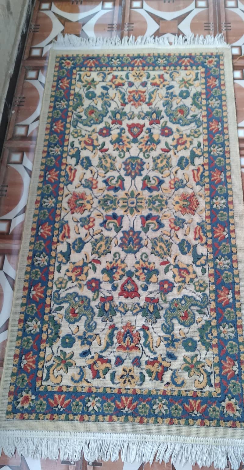 Rug for room 0