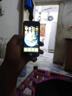 iPhone 5S all okay home button nahi hai 400 ka lag jaega