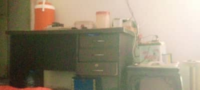 Office table