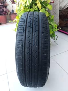 185 70 R14 1 tyre good condition