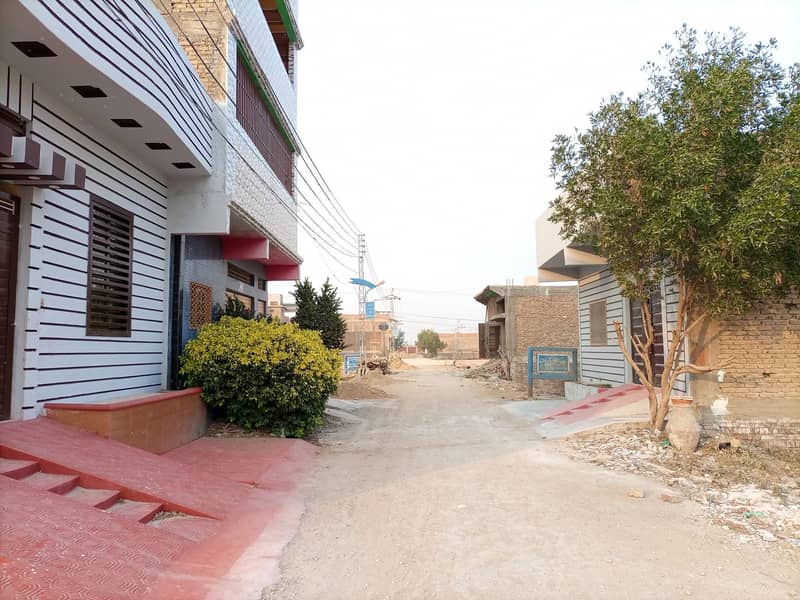 Beautiful West Open Plot In Gated Society 9