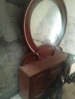 wood dressing table