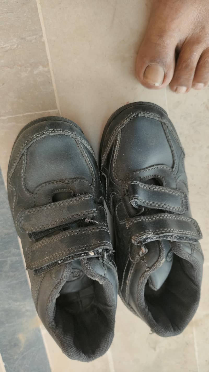 school shoes 12
