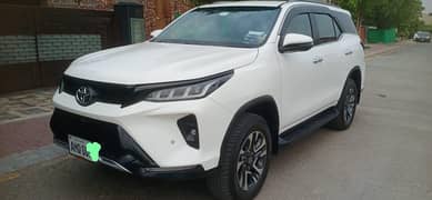 Toyota  Fortuner Legender