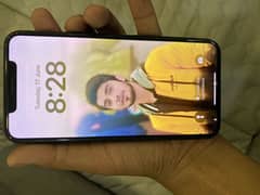 I phone 11 pro max Pta