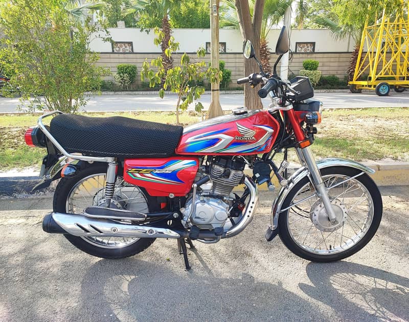 A+++ Honda CG 125 available for sale 1