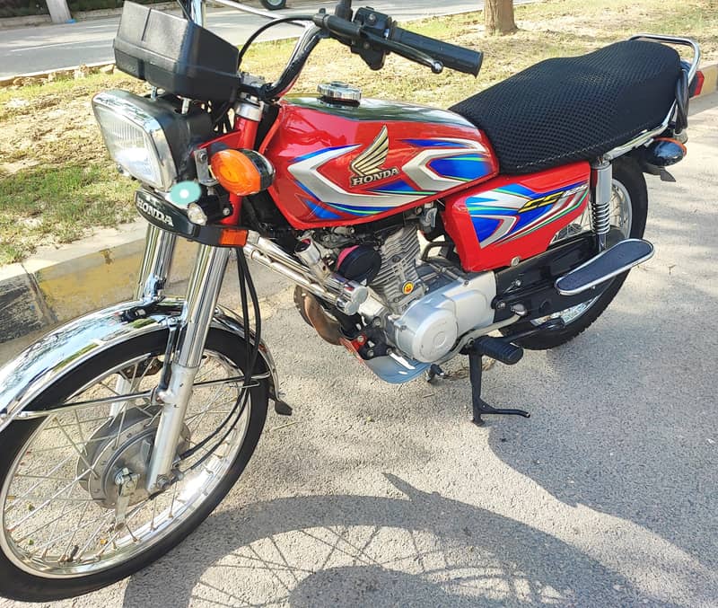 A+++ Honda CG 125 available for sale 6