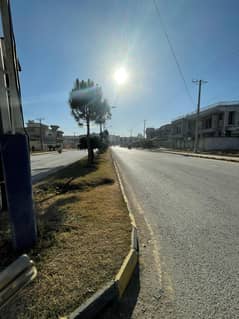 G block Best Location Plot Available In Best Price