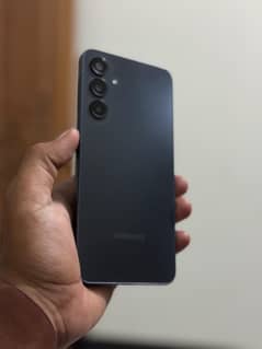 10 month warranty with original lead and box