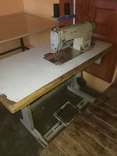 Sewng machine for sail