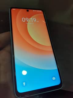 Tecno Camon 19