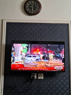 40" TCL LED TV