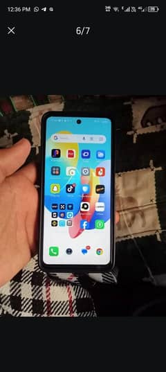 Tecno spark go 2024
