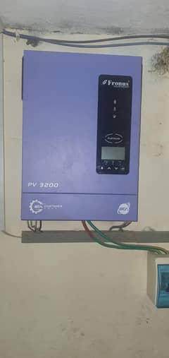 Fronus PV 3200 2.5 kw ok ha full running for sale