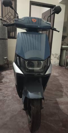Electric Scooter Yadea Ruiben | Excellent Condition |Urgent Sale