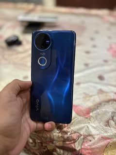 Vivo v50