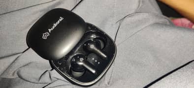 original audionic ear phones unused 10/10
