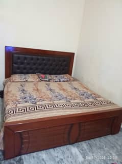 king size bed condition 10/10