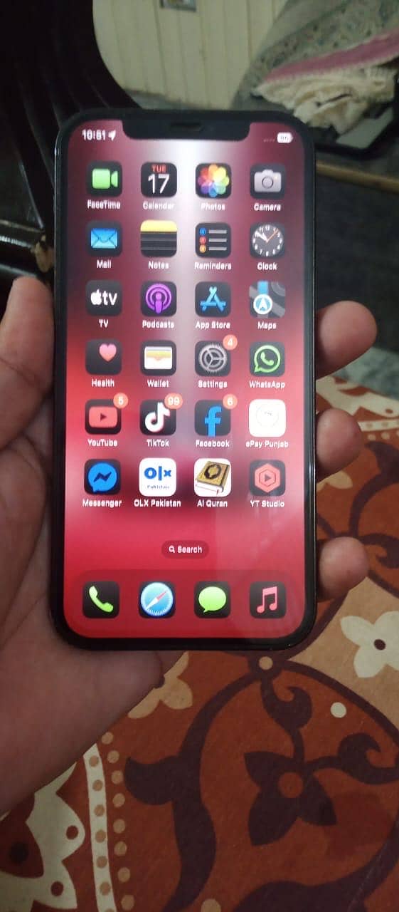 i phone 12 pro 10/9.9 5