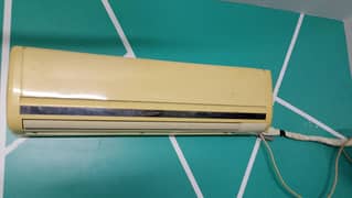 Ac for sale 1.5 ton urgent