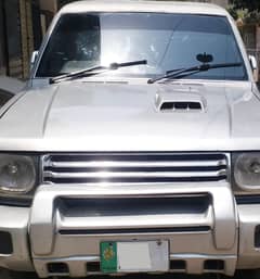Pajero 1990 Gen 2 good condition for sale or exchangr
