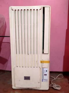 Window AC With Stablizer (Cooling 100%)
