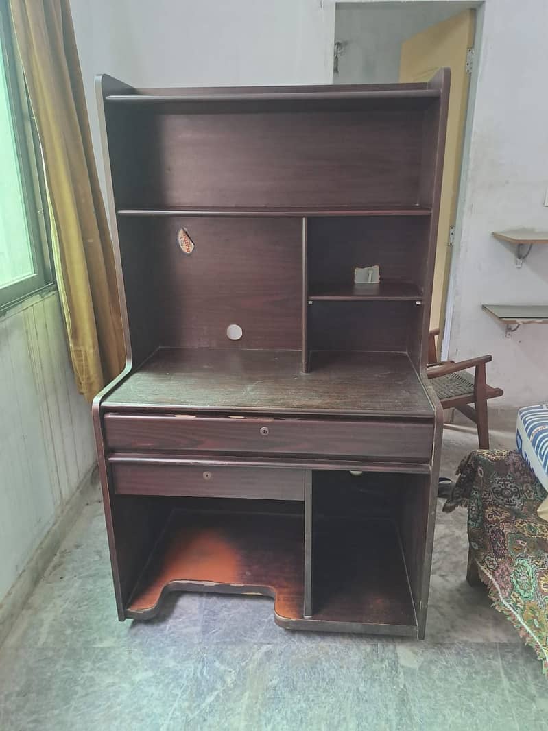 Computer Table 3