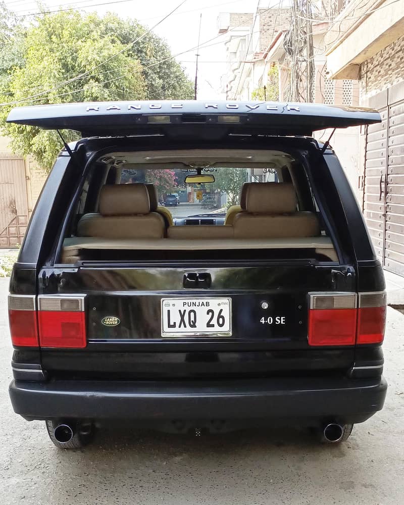 Exchange Possible 2000 Model Range Rover full option read add 9
